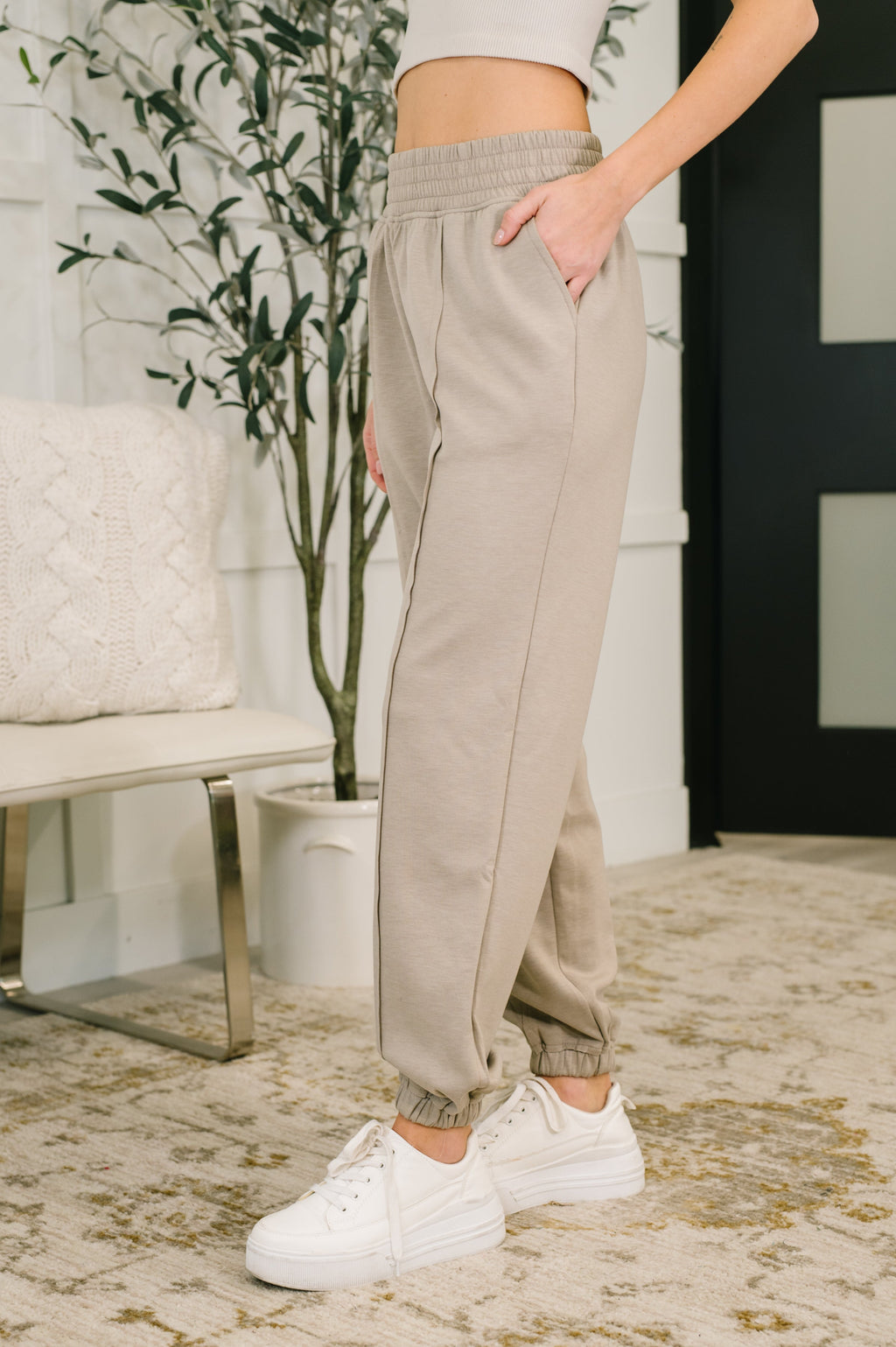 Every Second, Every Hour Jogger Bottoms in Ash Mocha