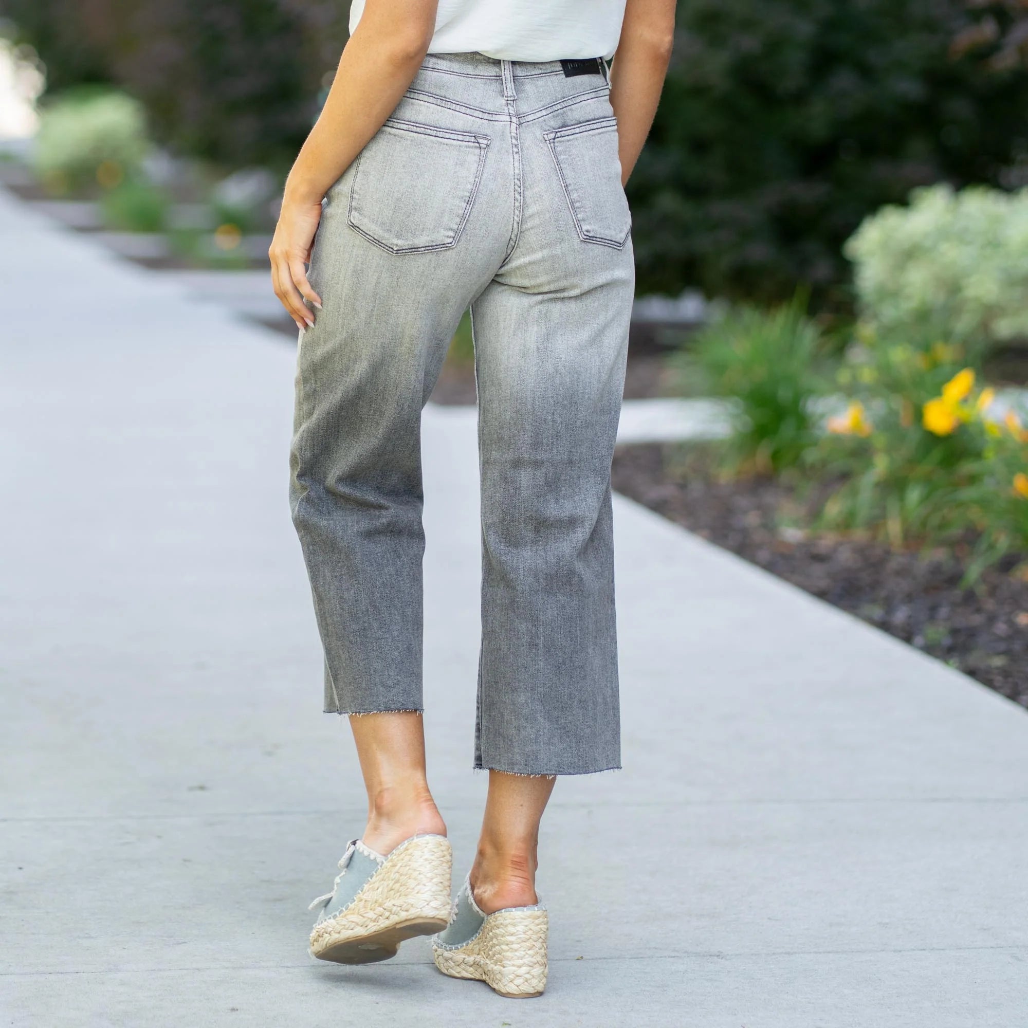 Maddy Wide Leg Embroidered Jean
