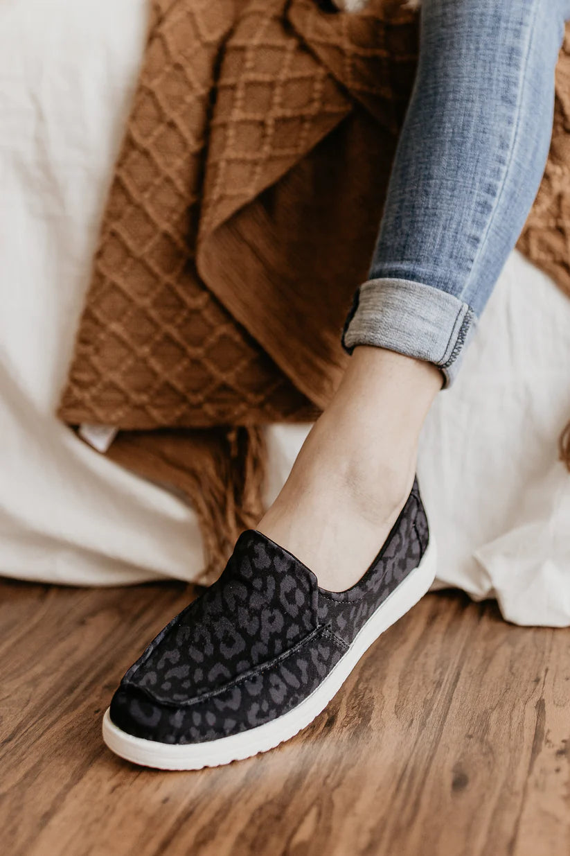 Maya Sneaker in Black Leopard